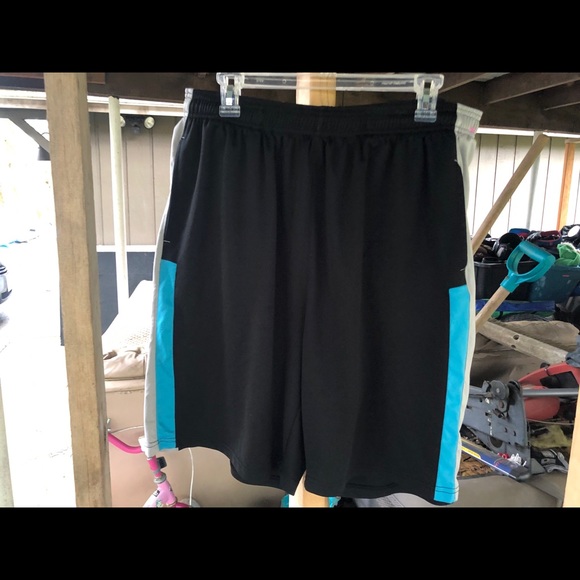 Xpbx Pro Men’s Black/Gray Strip Short Pant SZ. XL - Picture 6 of 11